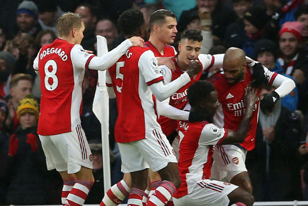 贝纳蒂亚：阿坎吉帮助我们引进了帕瓦尔，国米起初要价2000万（贝纳蒂亚称阿坎吉助力帕瓦尔加盟，国米最初索价2000万）