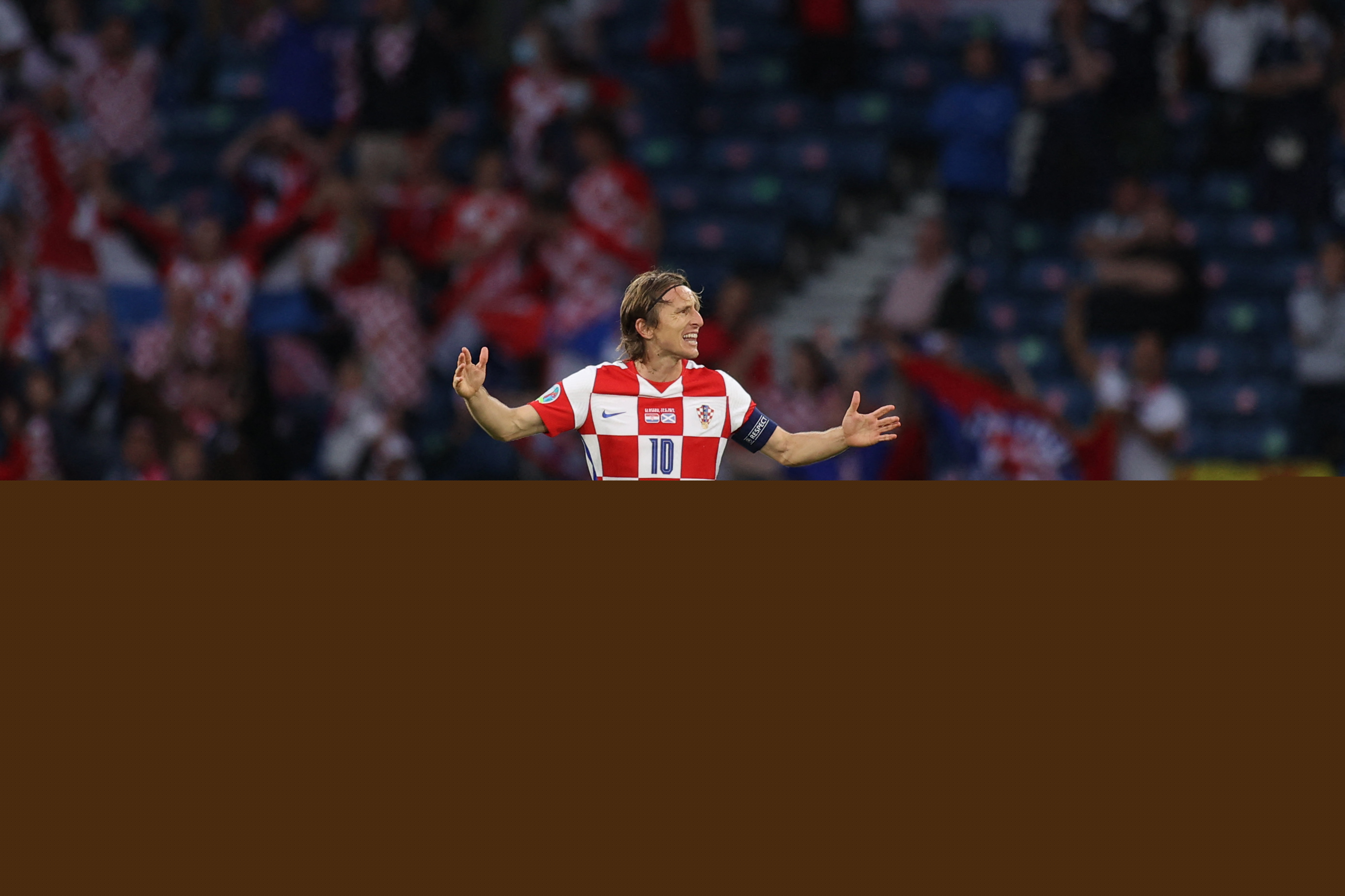 米体：彪马推出意大利超级杯用球，采用前沿科技打造（米体：彪马发布意大利超级杯官方比赛用球，搭载尖端科技）