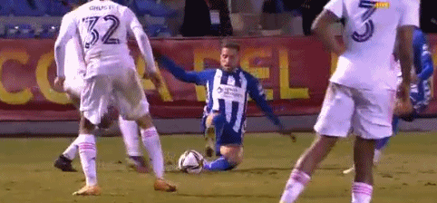 40+且8+三分场次：拉文仅逊库里&利拉德&哈登&克莱（单场40+分且至少8记三分次数榜：拉文仅次库里、利拉德、哈登、克莱）