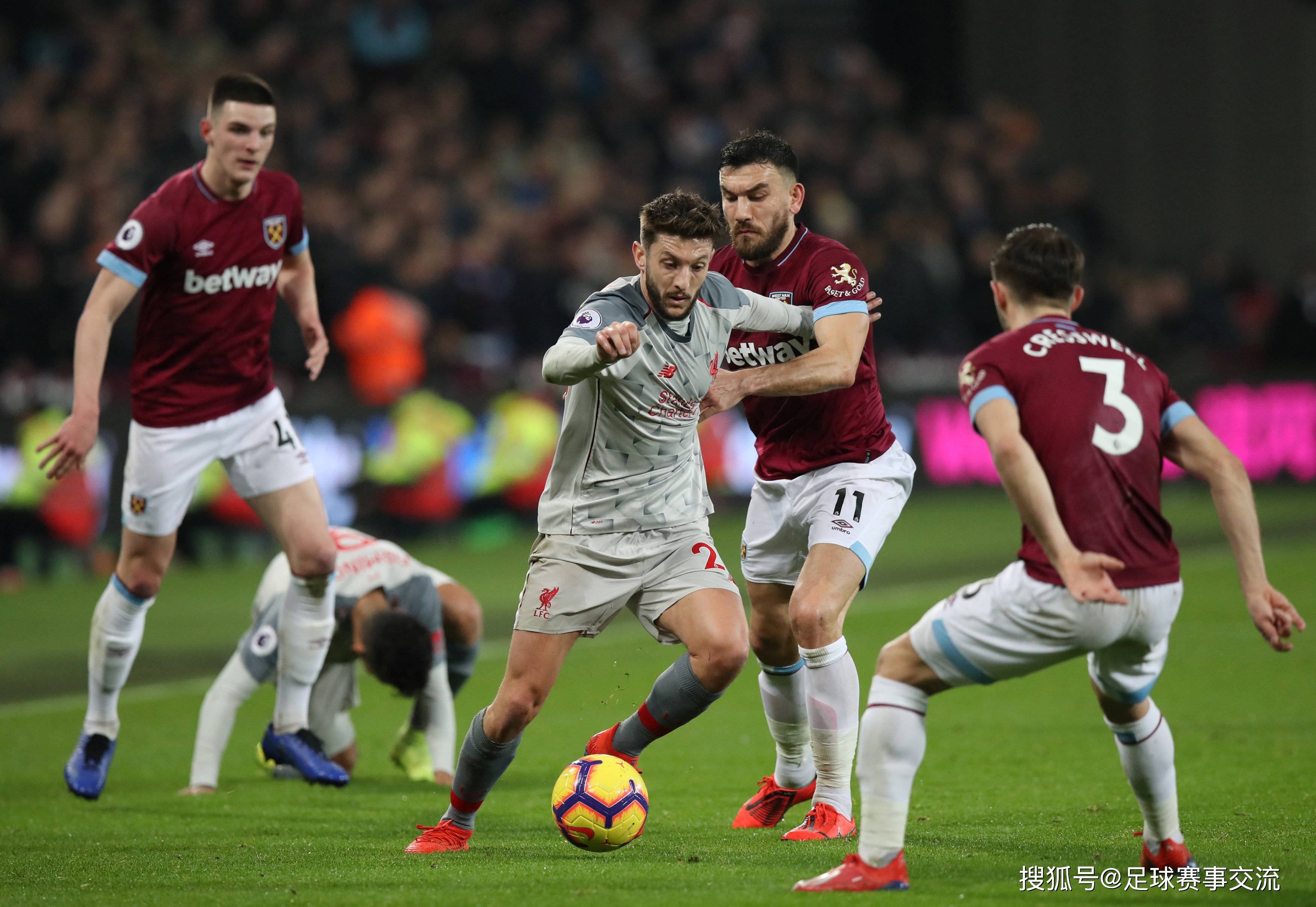 今晚20点15，海港vs柔佛，三大王牌或缺席，输球出局（今晚20：15，海港对阵柔佛，三大核心恐缺席，若输即遭淘汰）