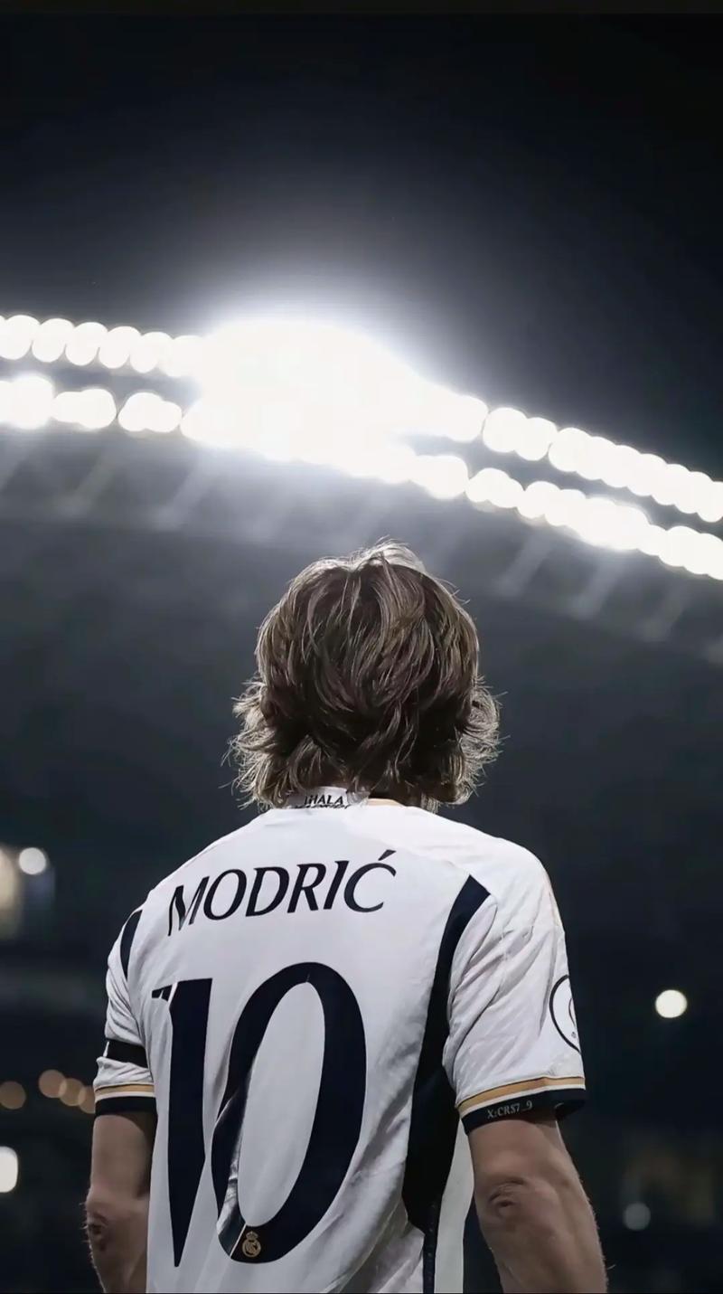 卡塔尔主场优势明显（卡塔尔主场占尽上风）